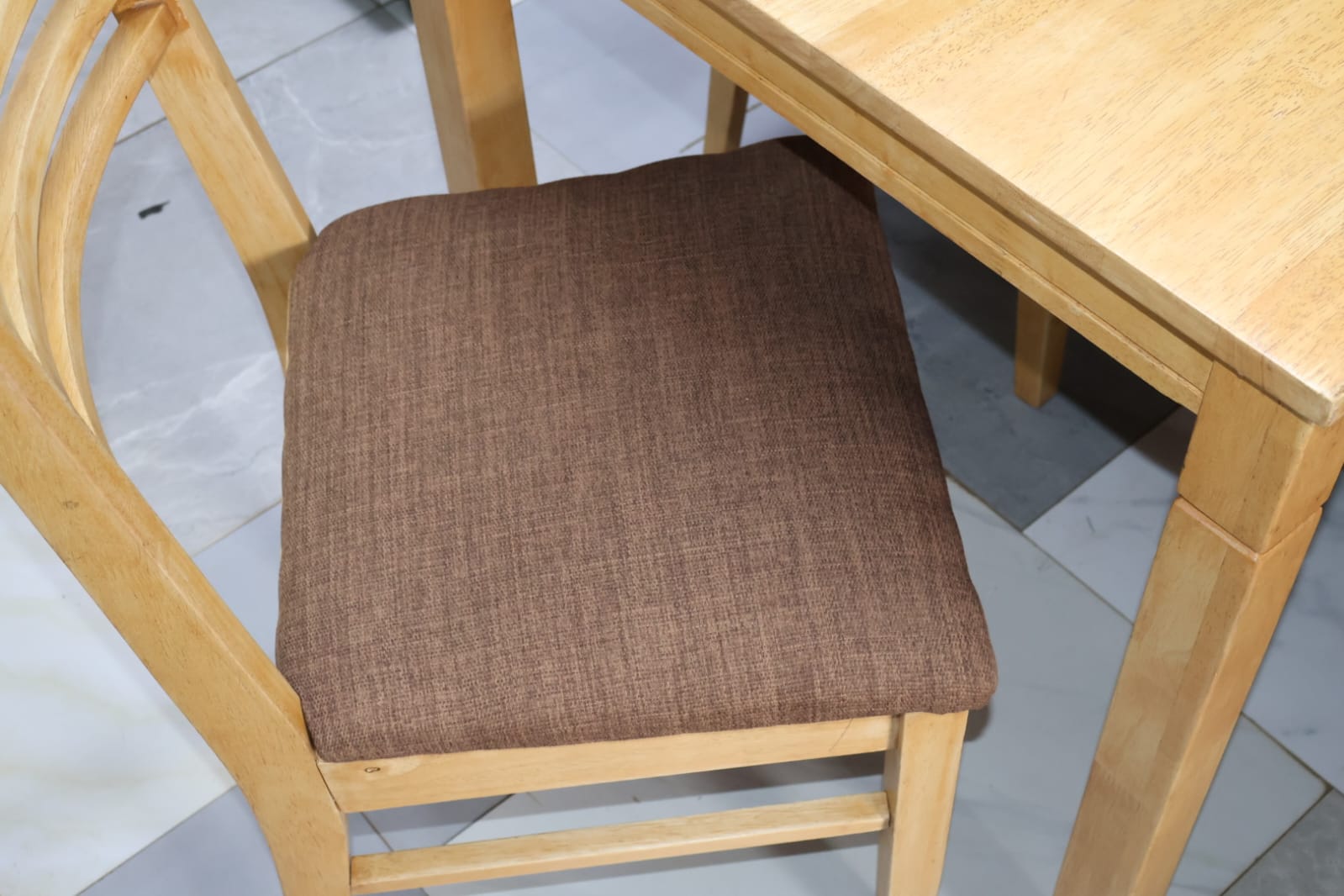 4 Seater Brown Dining Table