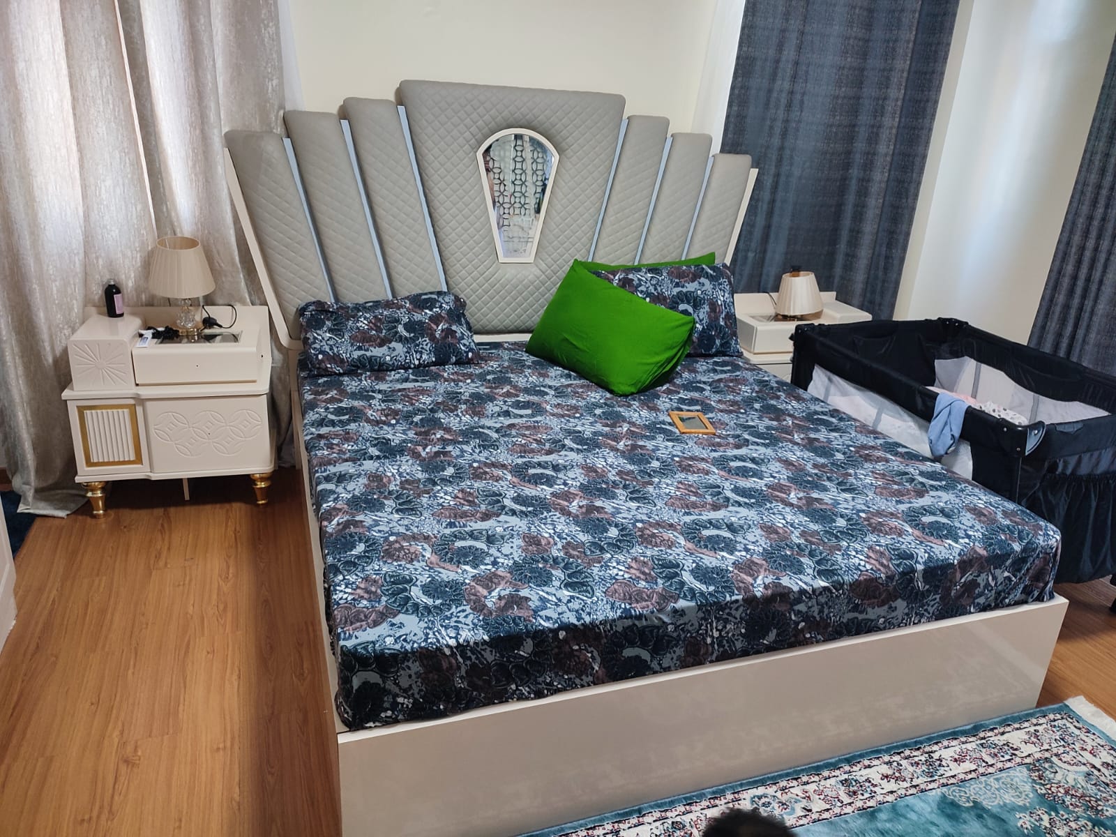 Queen Size 6 by 6 Bed With Mattress 