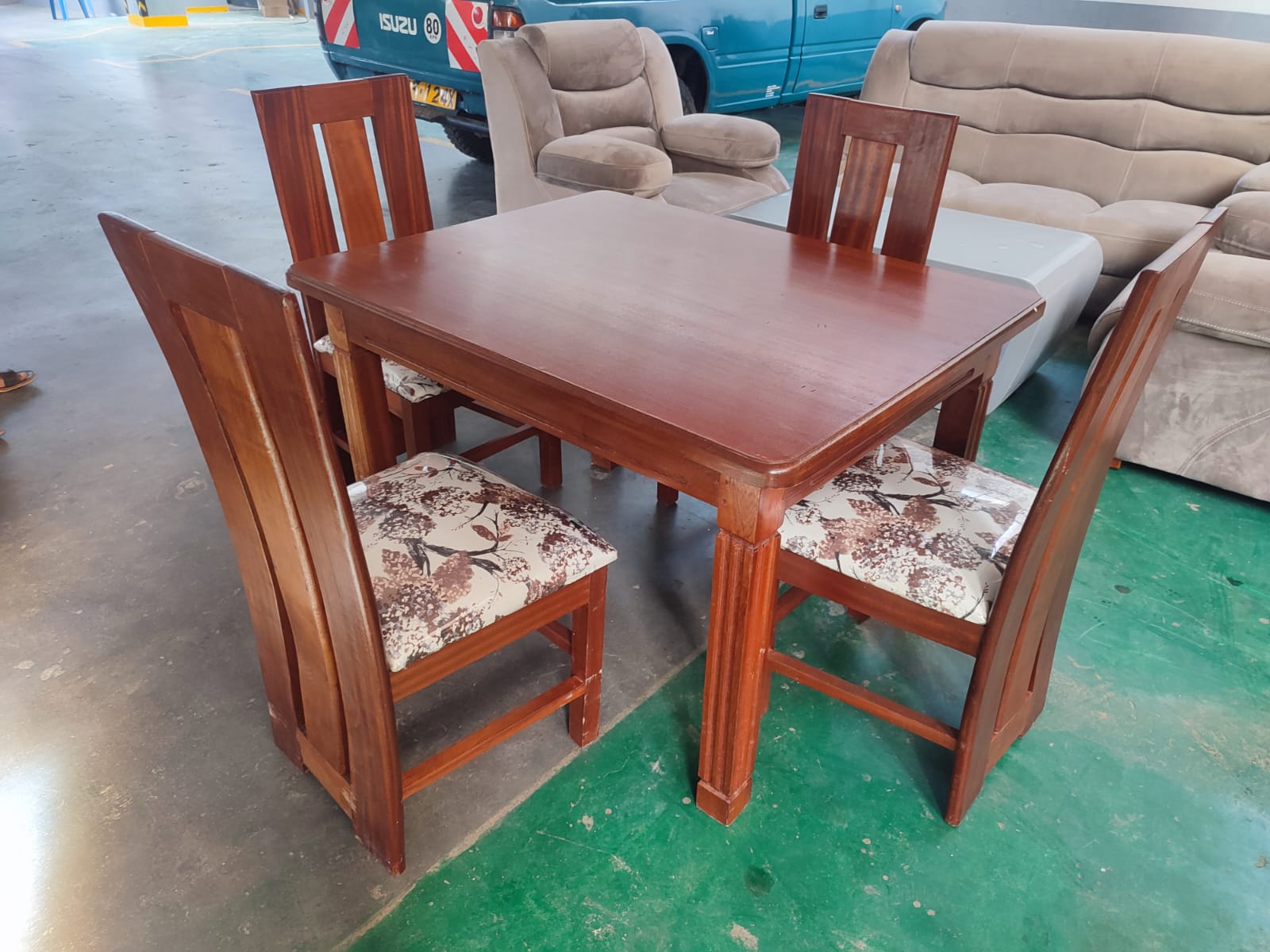 Quality 4 Seater Wooden Dining Set.