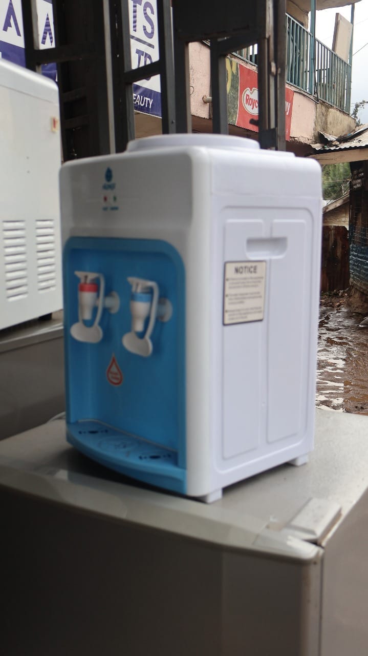 USED NUNIX HOT AND NORMAL TABLE TOP DISPENSER