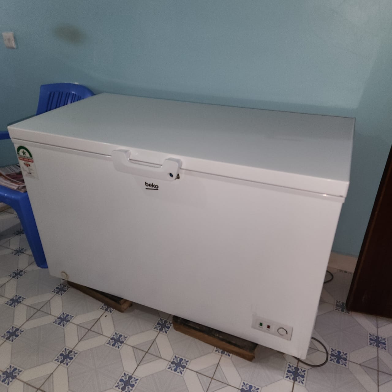 380L Beko Chest Freezer