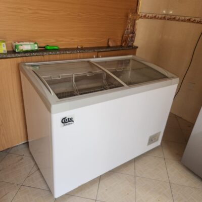 Cute Kitchen Deep Freezer