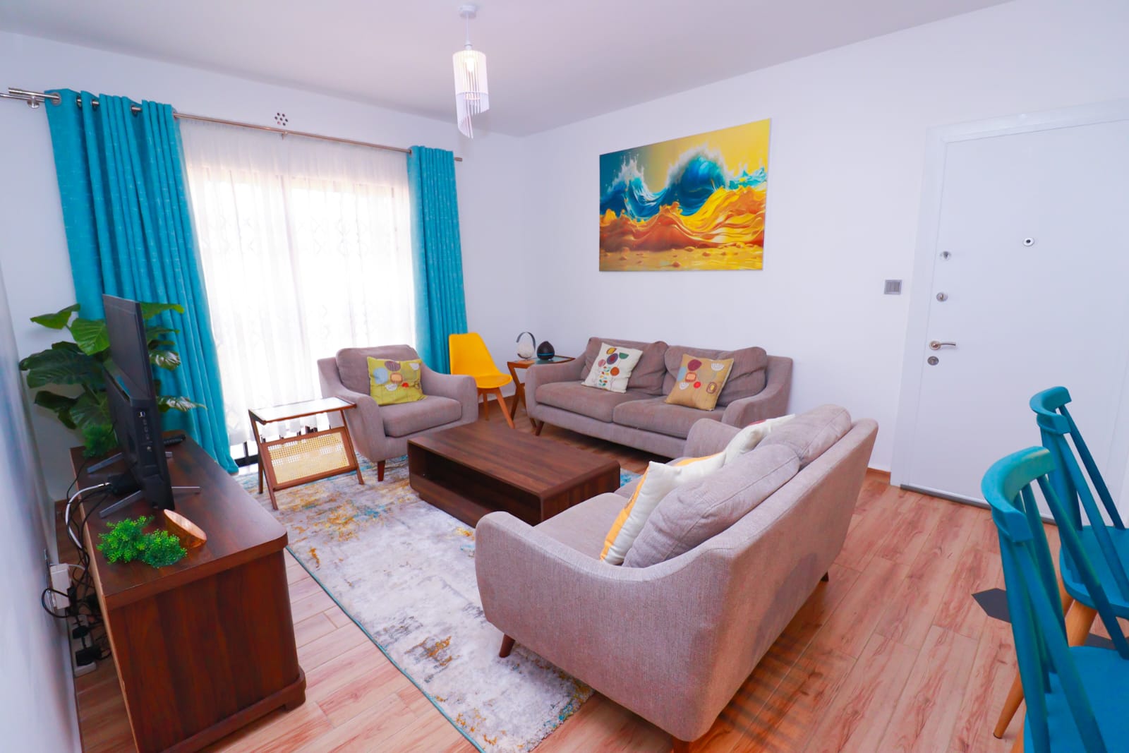 Modern 6-Seater Sofa Set