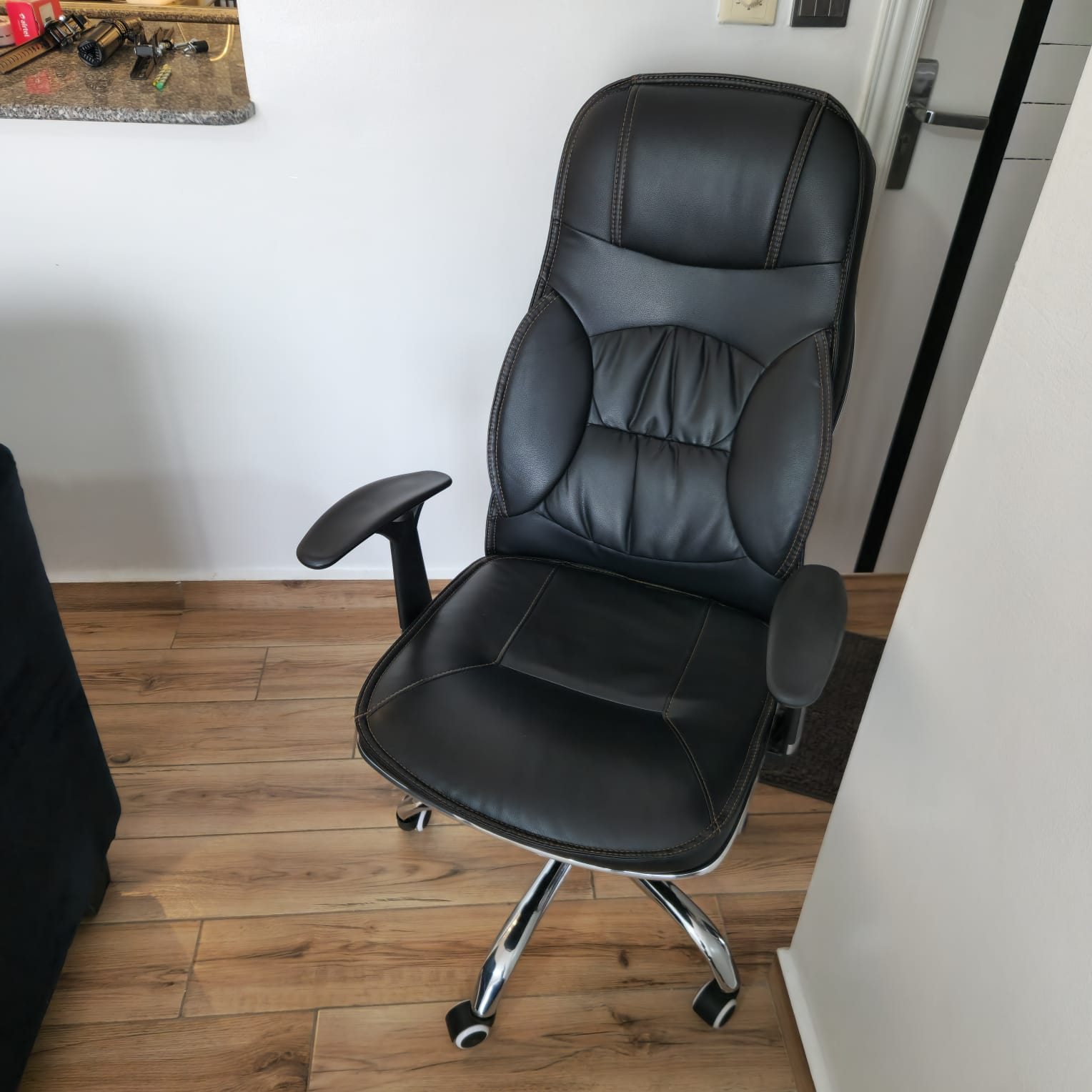reclining executive office chair