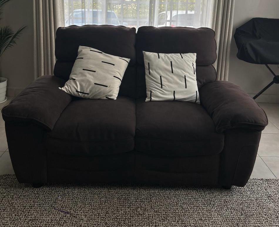 Classic 6-seater Sofa Set Furniture Palace | Corido Marketplace