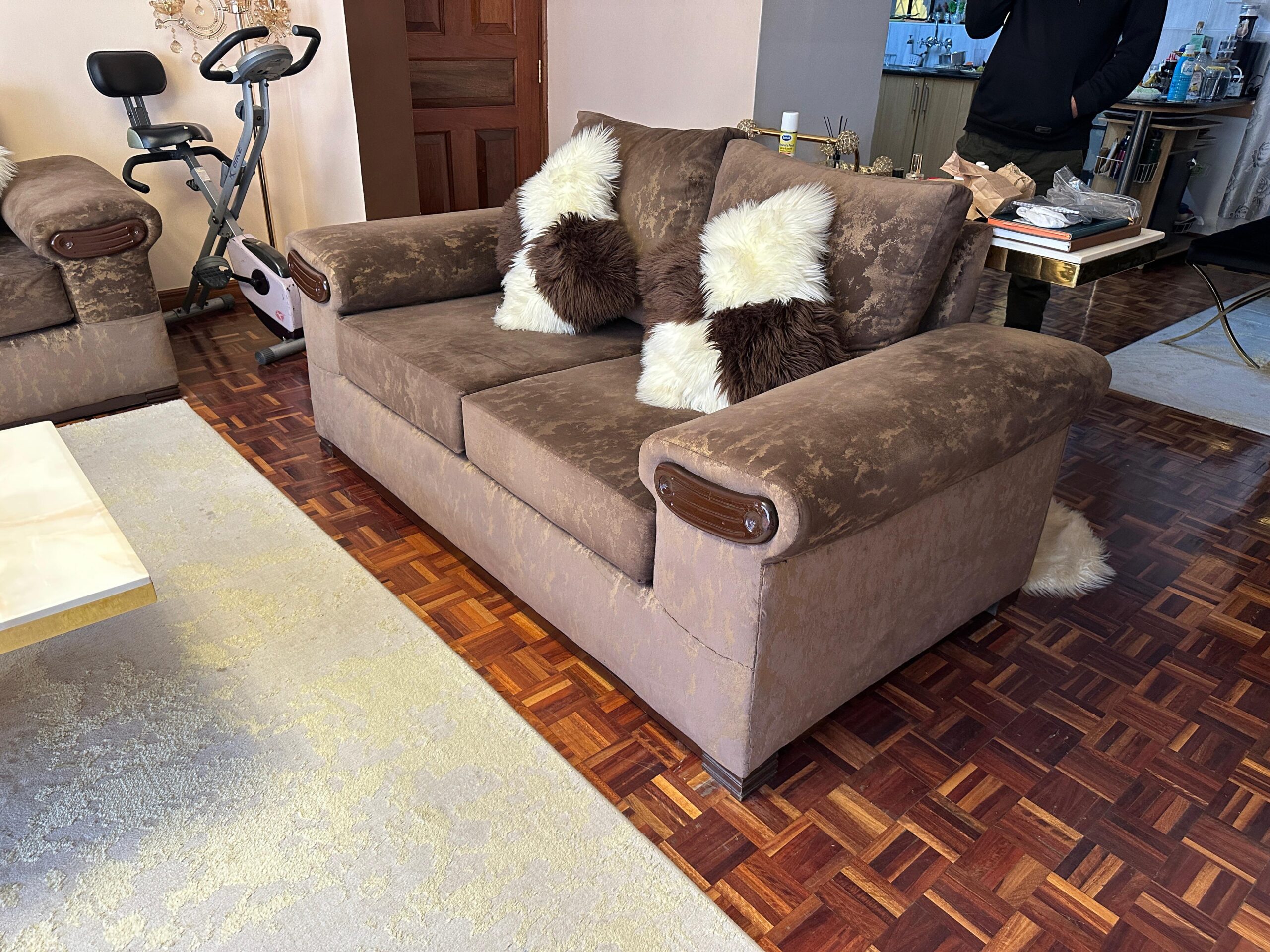 Cool 3-Seater L-shaped Sofa Plus 2-Seater