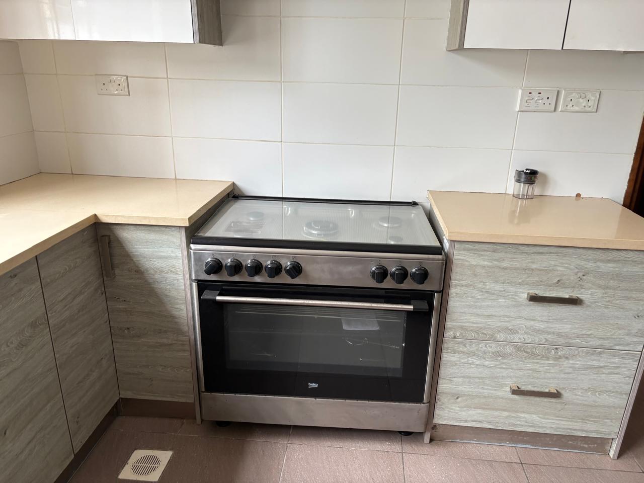 Beko 5 Burner Cooker(1 WOK)