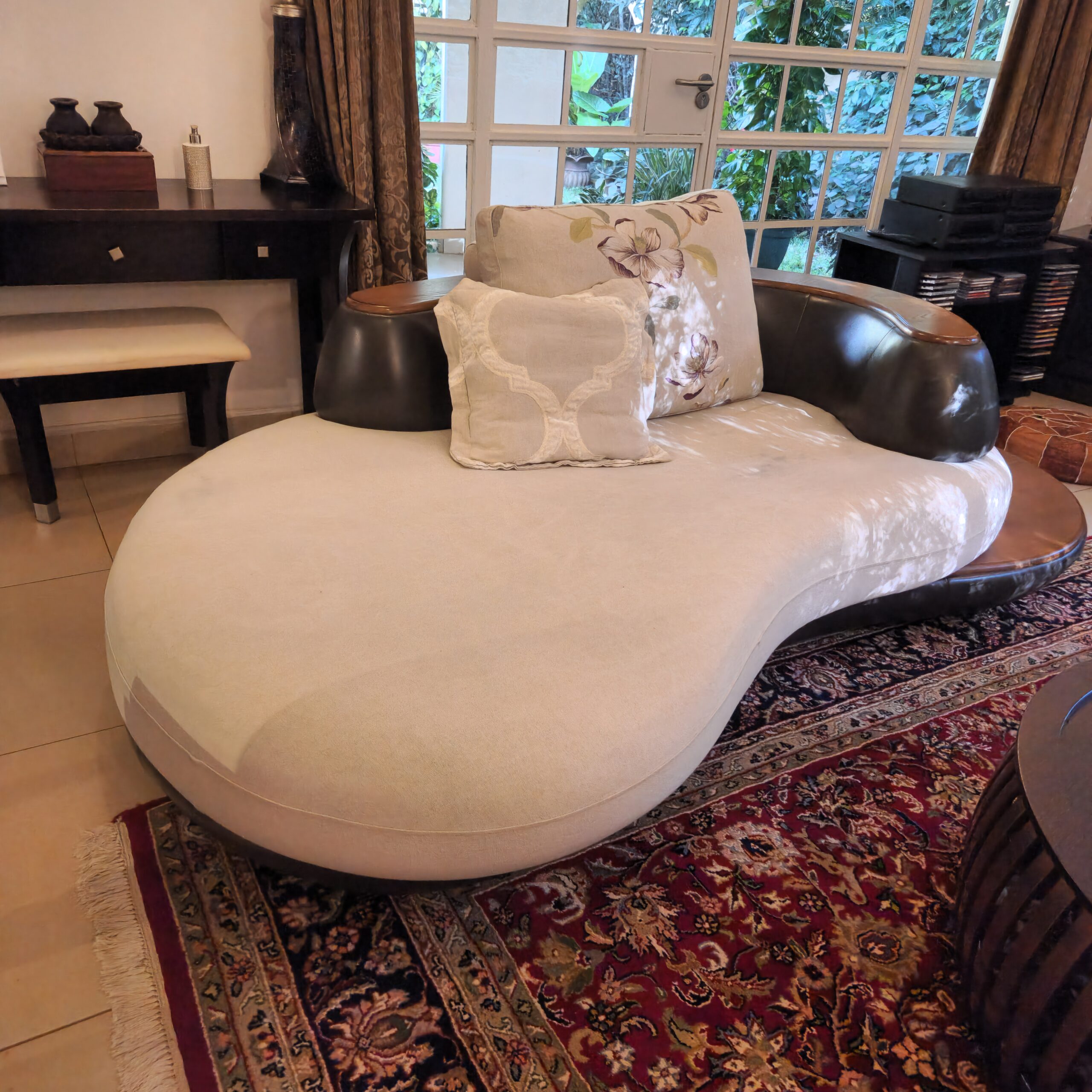 Modern Curved Sectional Sofa