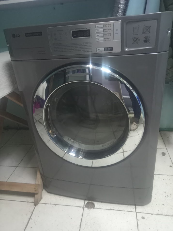 Pre-Owned LG RV1329C7T Commercial Dryer