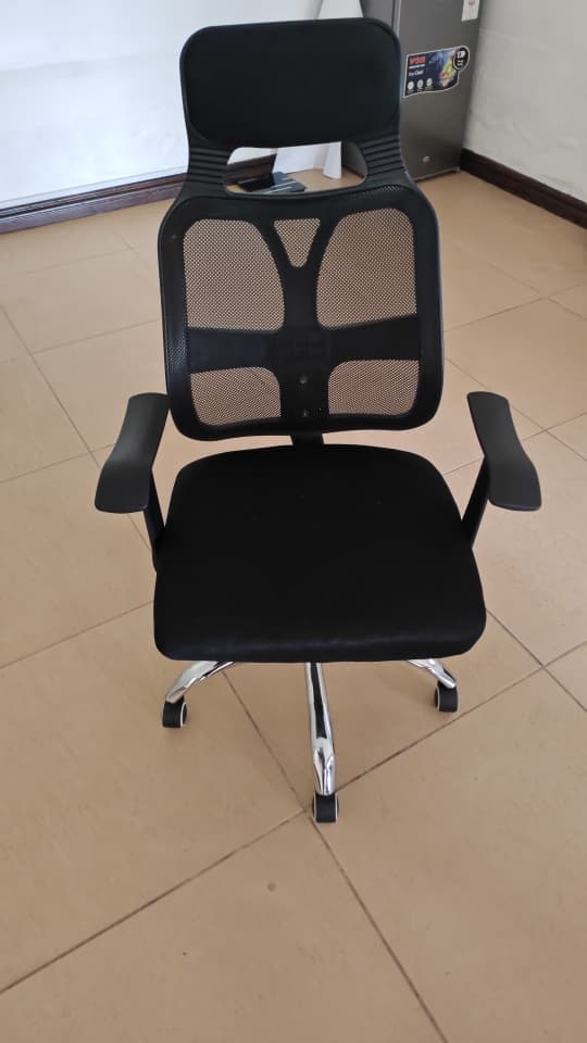 Modern, Ergonomic Office Chair on Sale