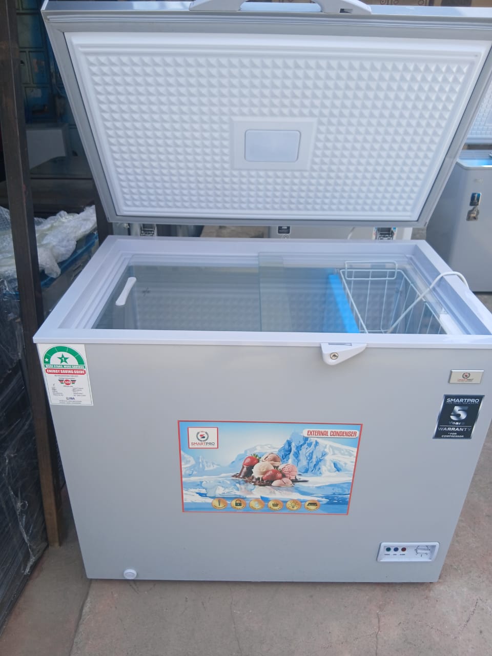 230L Smartpro Chest Freezer