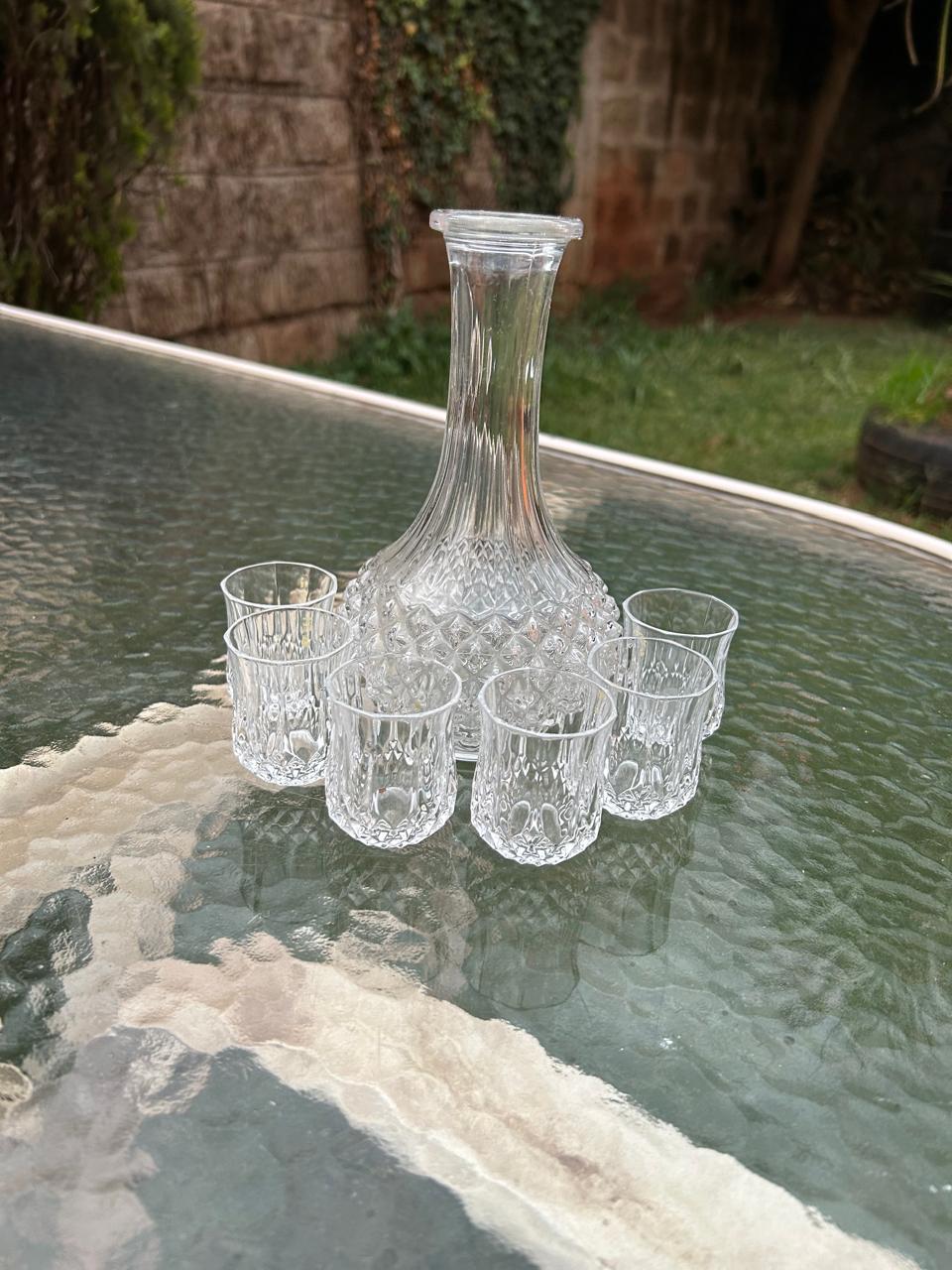 Stylish Crystal Decanter Set with 6 Glasses