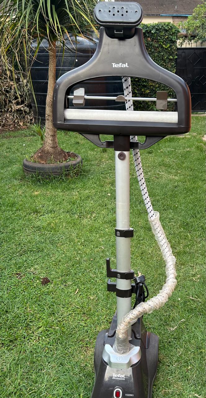 1550W Powerful Tefal Garment Steamer