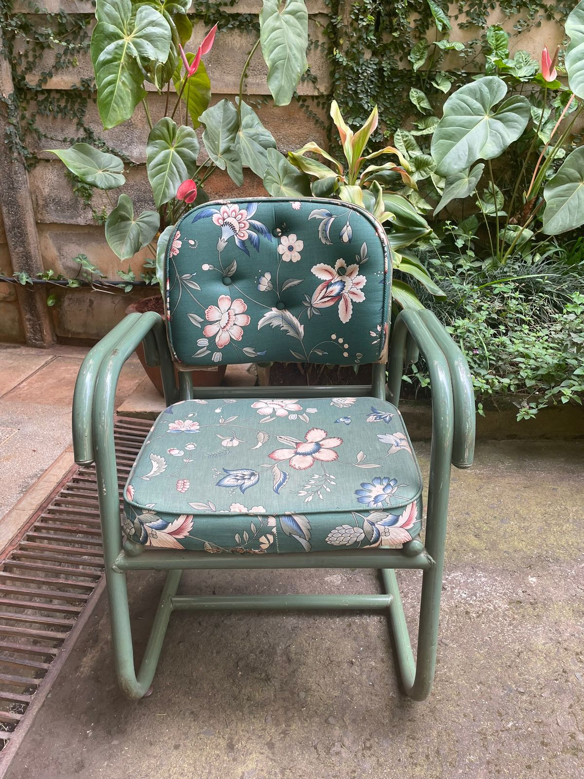 4 Seater Modern Outdoor Table with Glass Top 4 4 Seater Modern Outdoor Table with Glass Top