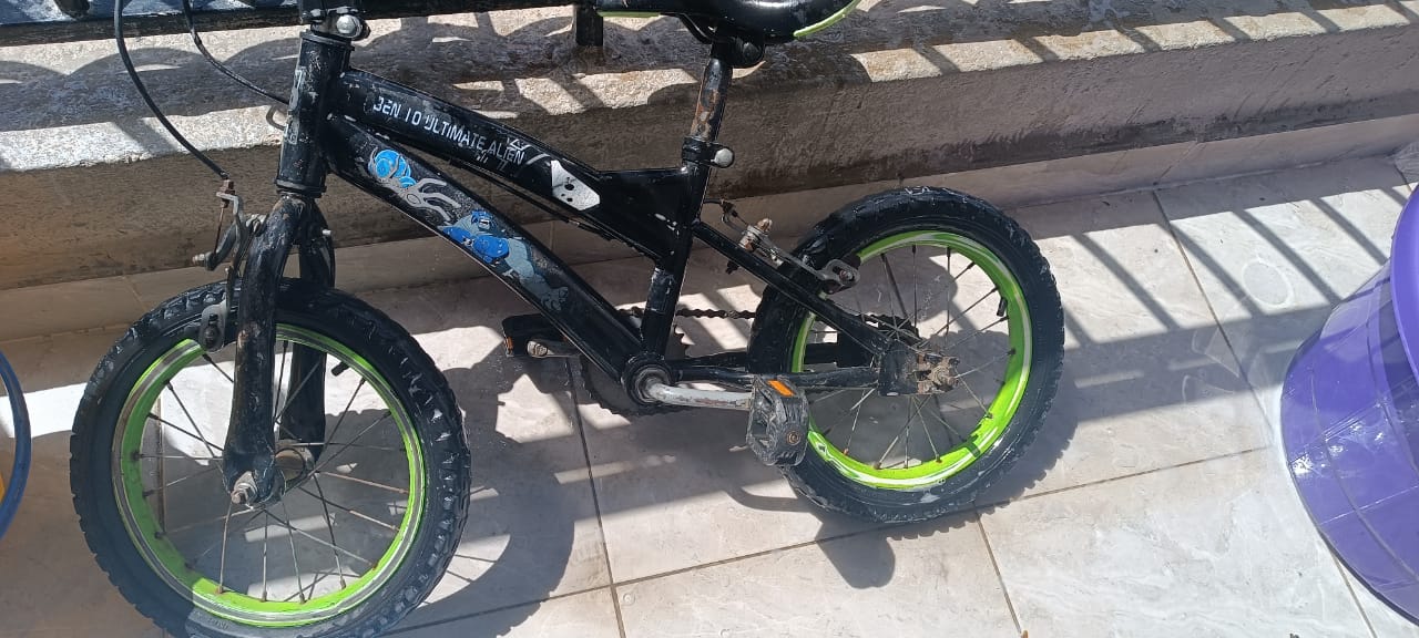 Small kids race bike 2 Small kids race bike