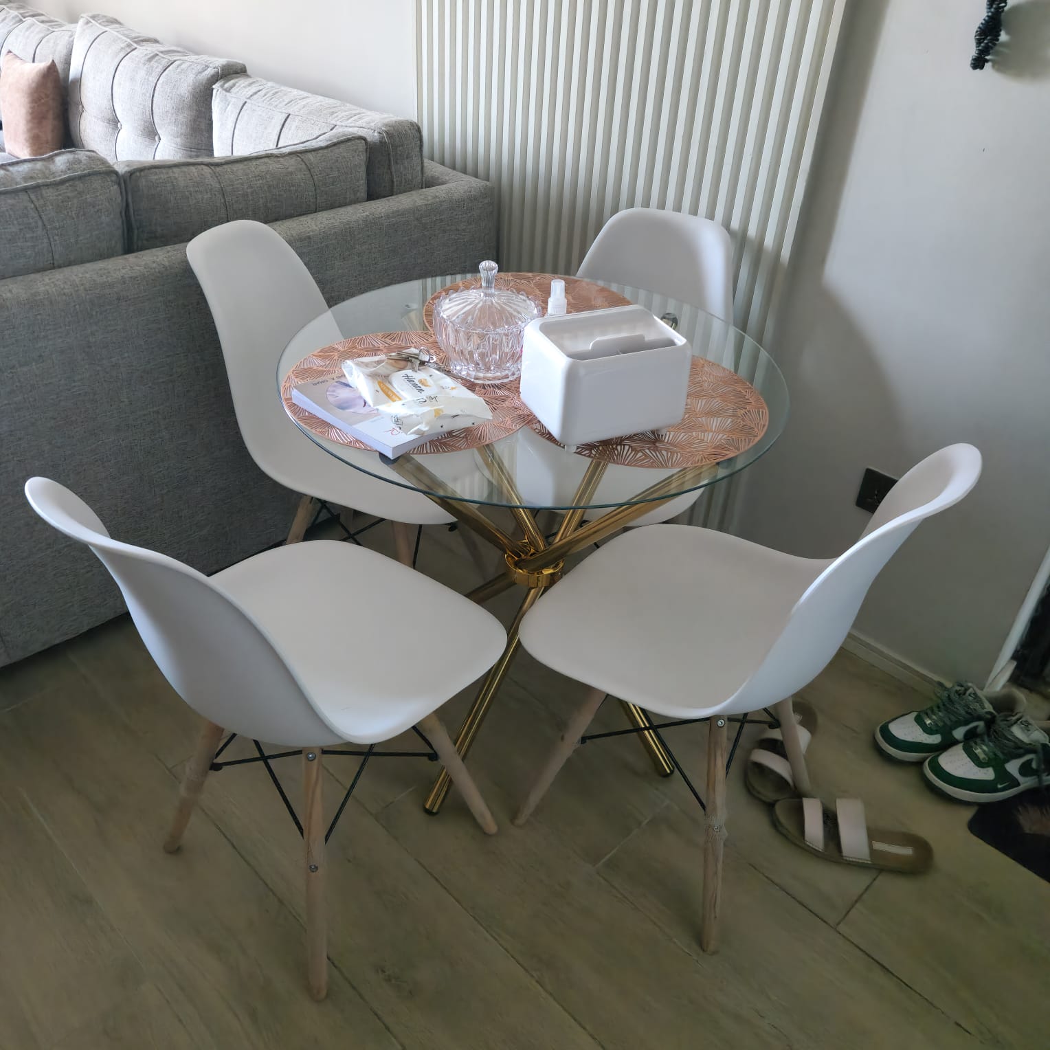 Stylish 4 Seater Outdoor Patio Dining Set