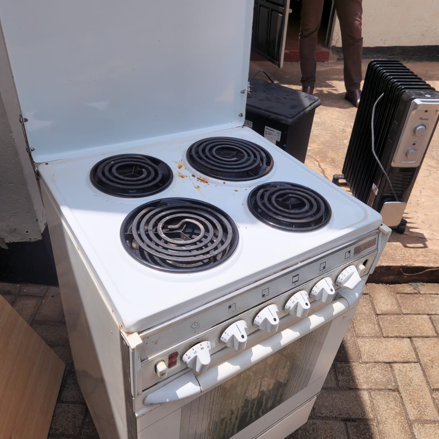 Clean Glem Gas Electric Cooker with Oven