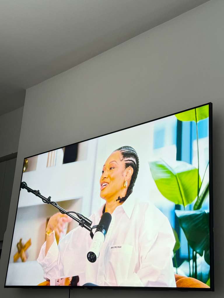 Samsung 70 inch CU 7000 4K Crystal UHD Smart TV 2 Samsung 70 inch CU 7000 4K Crystal UHD Smart TV