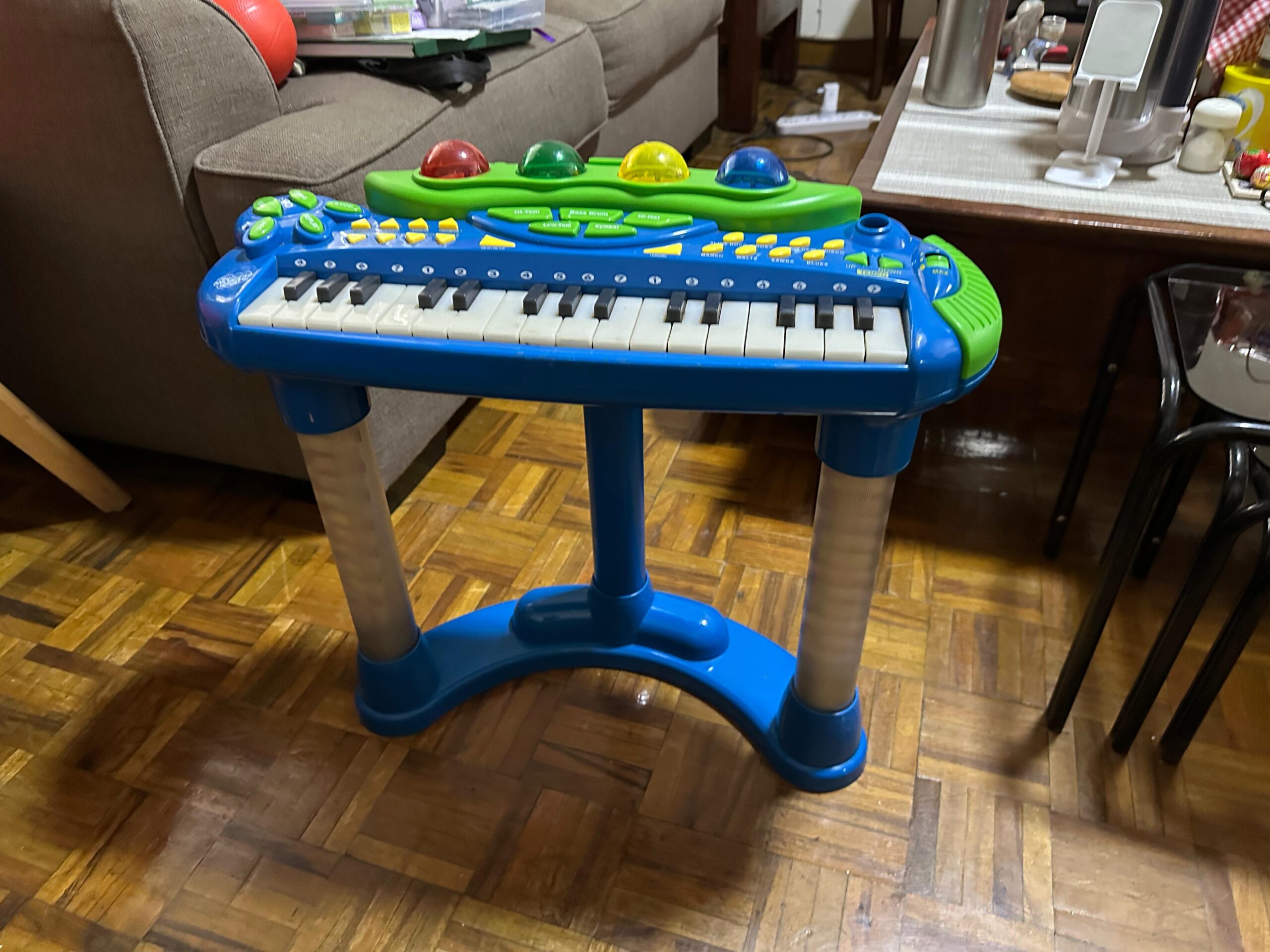 Classic Kids’ Electronic Toy Keyboard With Stand