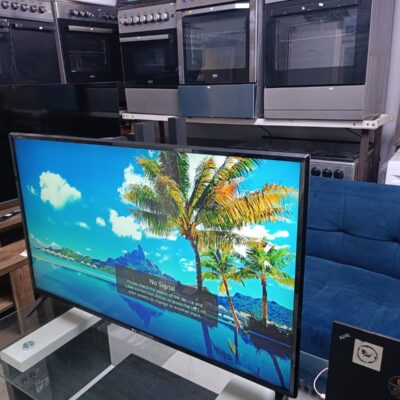 LG 49-Inch Smart TV (49UK6300PVB)