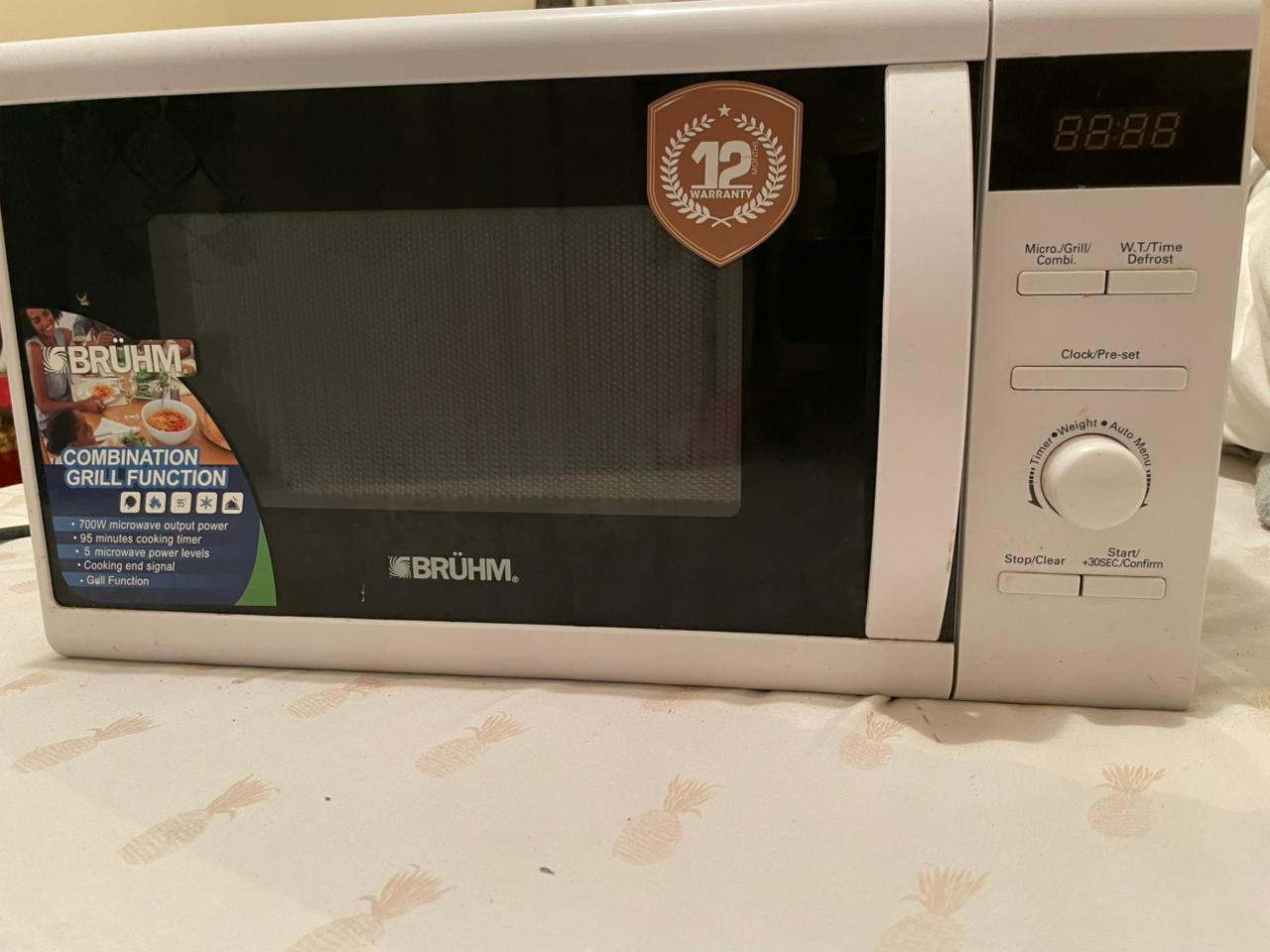 BME-20GM 20-Litre Microwave Oven