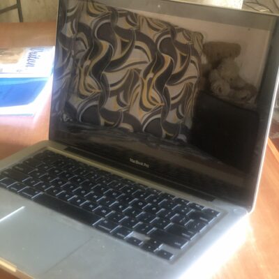 Apple MacBook Pro 13.3” (2011) – Mint ConditionApple MacBook Pro 13.3” (2011) – Mint Condition