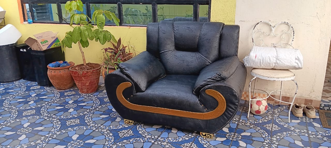 Stylish 2 Seater + 1 Seater Sofa Set 2 2 Seater + 1 Seater Sofa Set