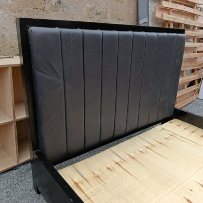 5 by 6 Queen Size Modern Mocket Bed