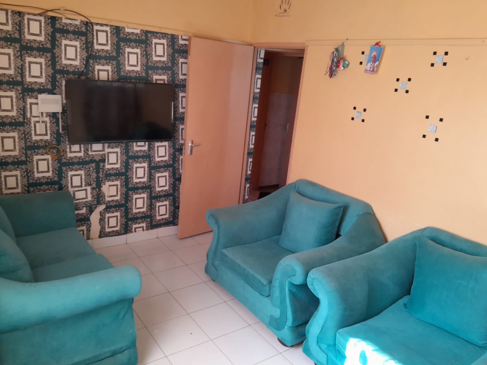 4 Seater Light Blue sofa set 