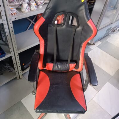 Red Rotating Gaming Chair
