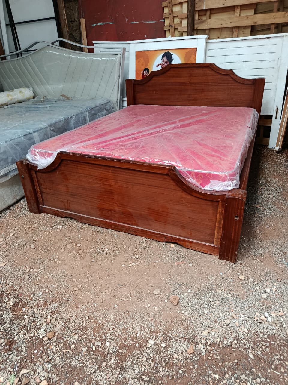 Mahogany 5 by 6 Brown bed 1 Mahogany 5 by 6 Brown bed