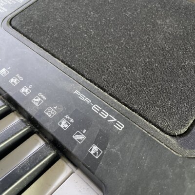 Used Yamaha PSR-E373 Keyboard