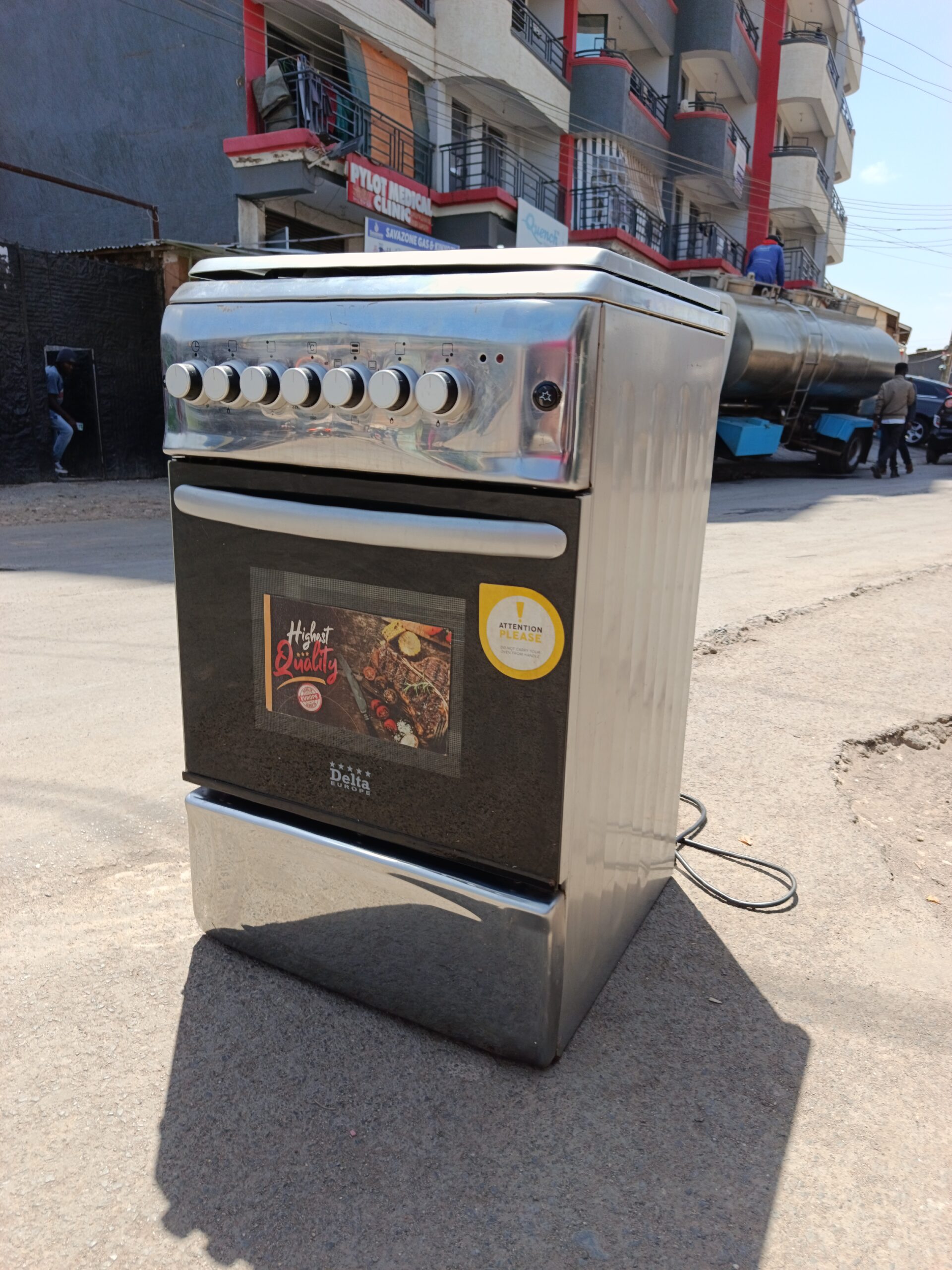 Delta Europe 4 Burner Cooker 3+1