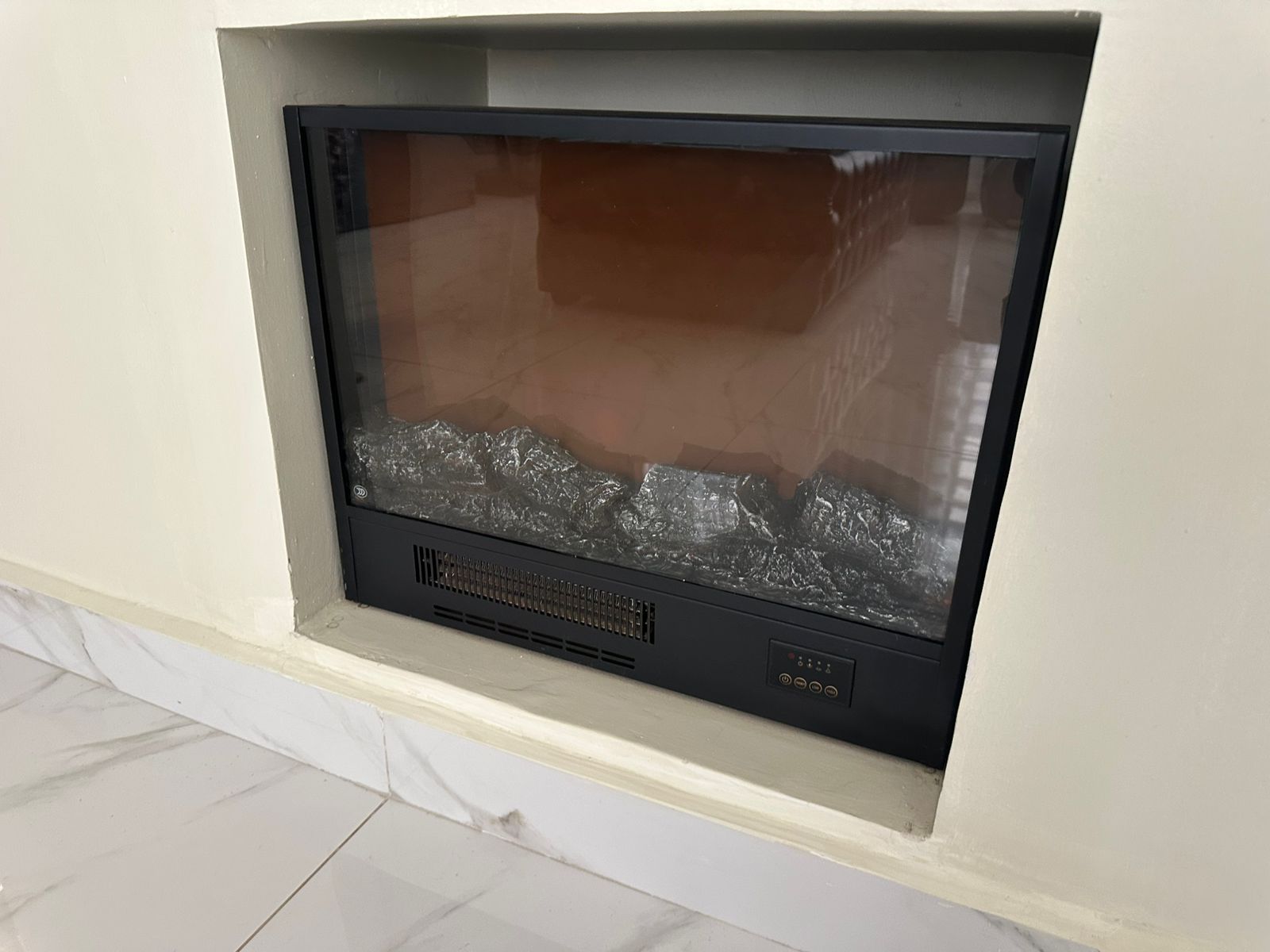 FIRE PLACE ON SALEDurable and high-quality construction