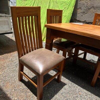 Solid Mahogany 4-Seater Dining Set