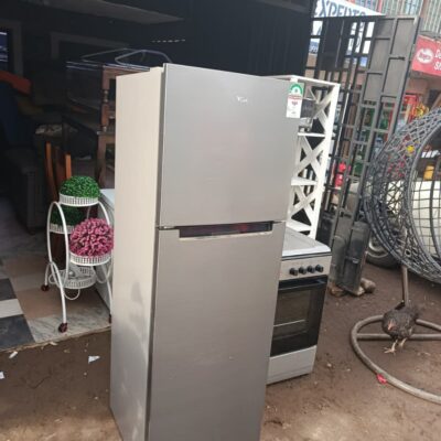 Von VART-36NHS 251L Double-Door Refrigerator