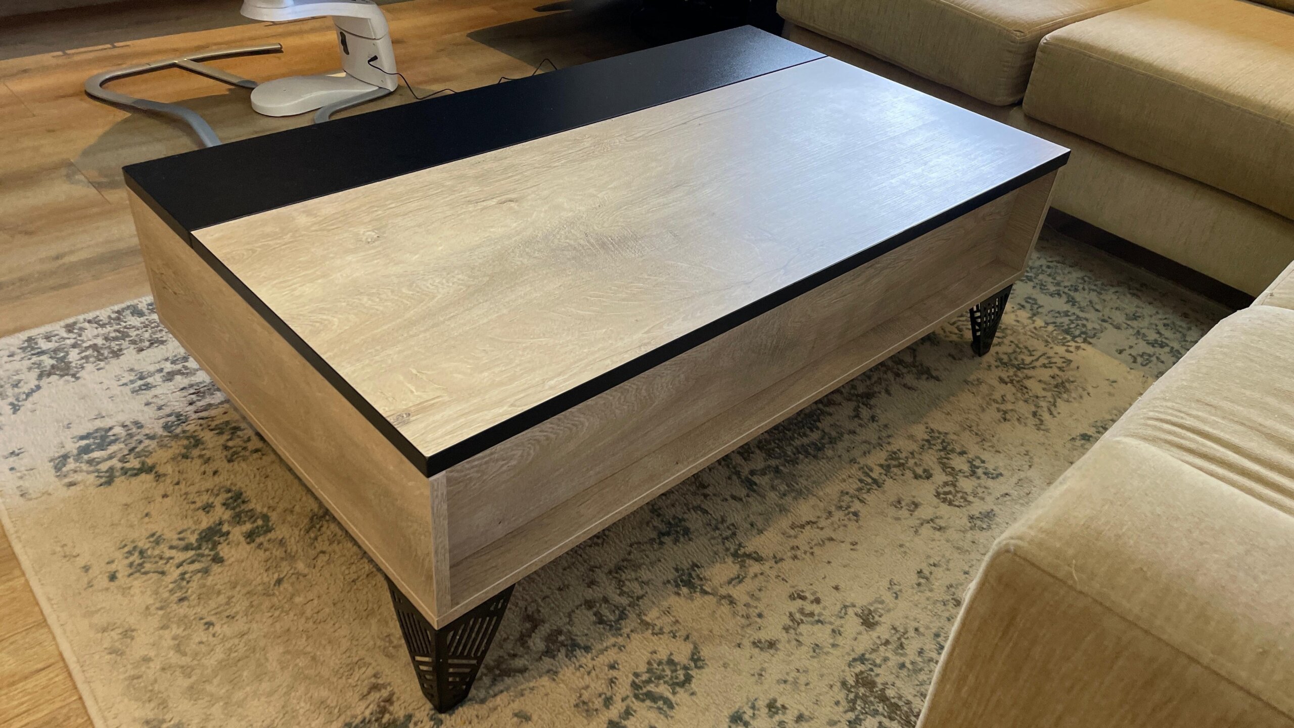 Used Dr Mattress Coffee Table(1.2m by 0.8m) 1 Used Dr Mattress Coffee Table