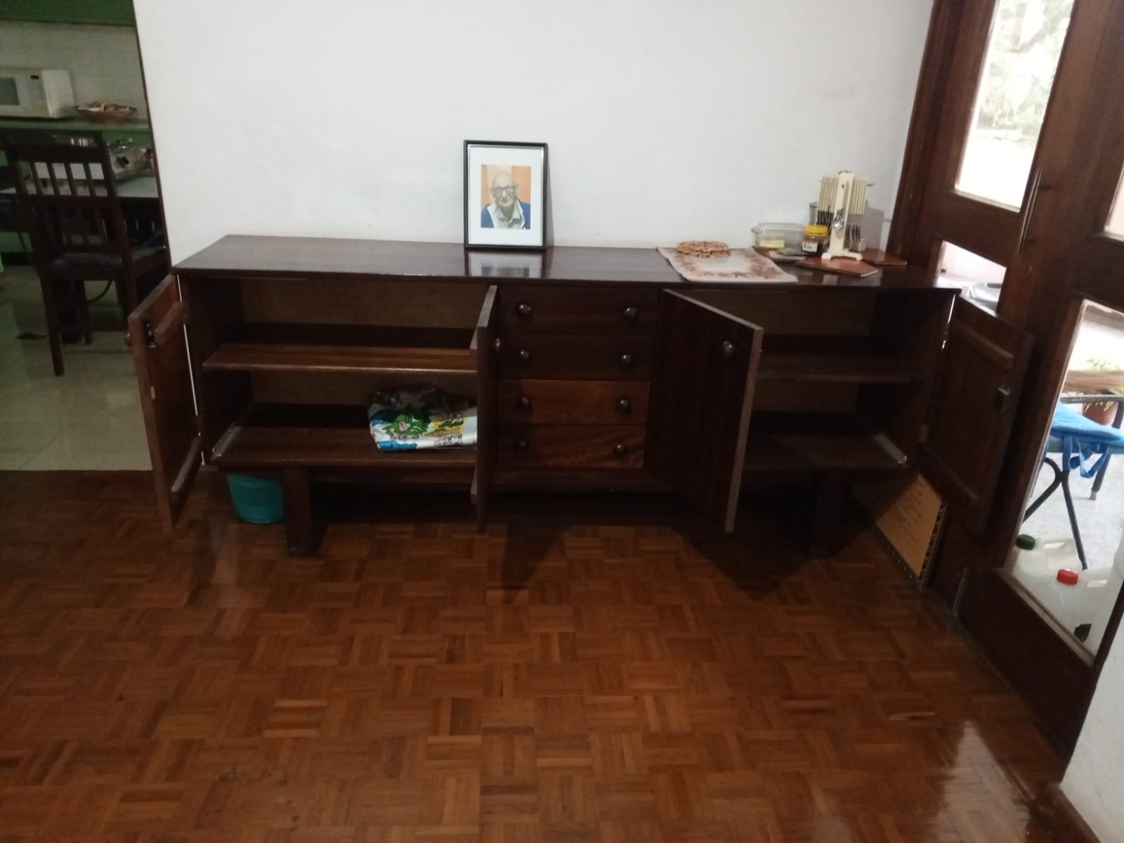 Authentic Vintage Stanley MCM Sidebaord