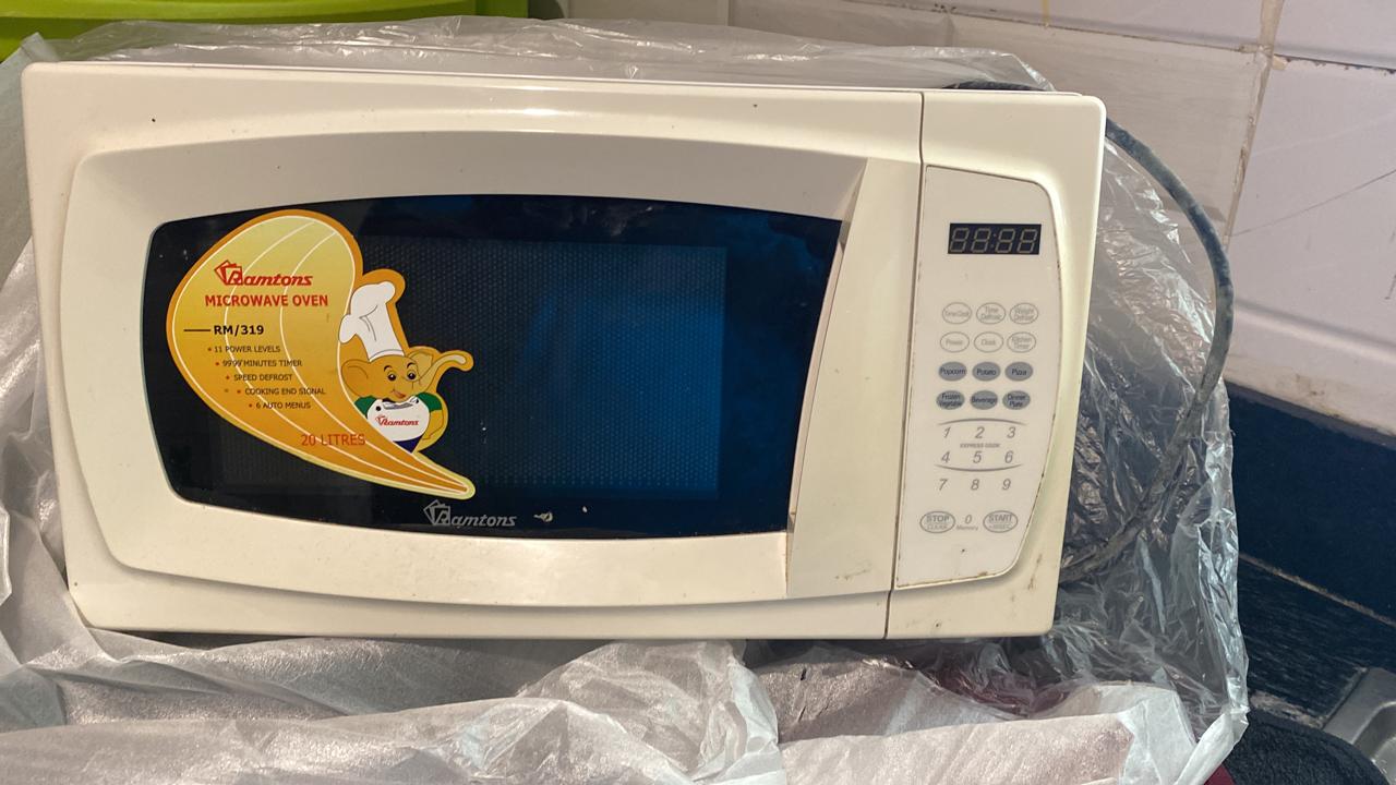 Ramtons 20L Digital Microwave