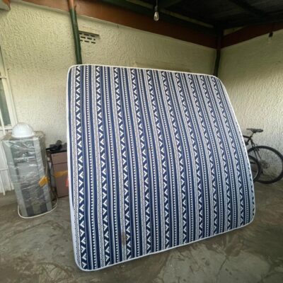 Comfortable 6x6 Moko Bed