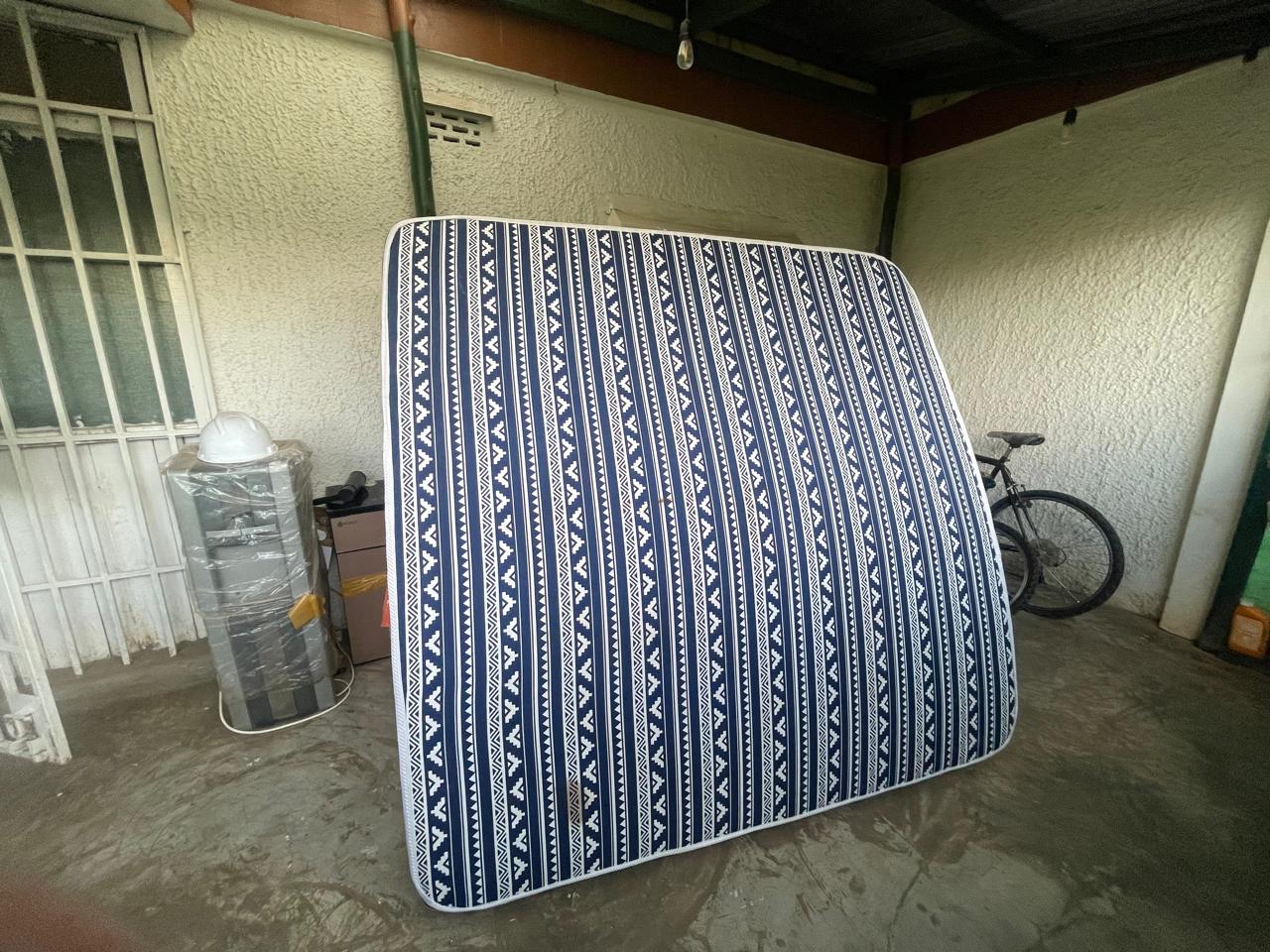 Comfortable 6x6 Moko Bed 