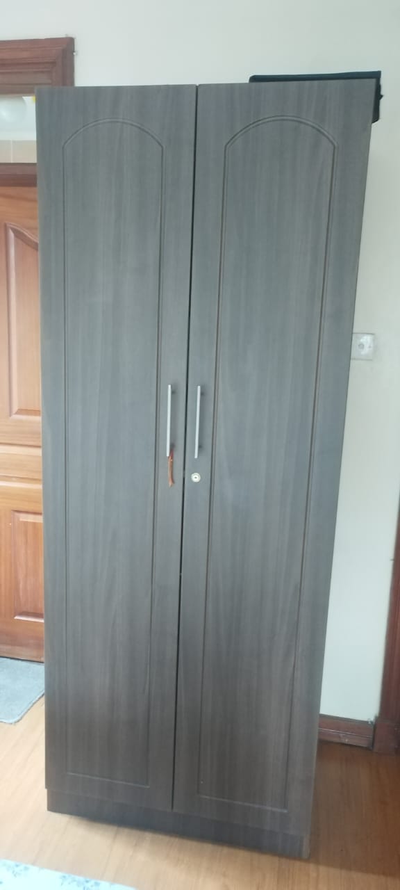 Elegant 2-Door Wardrobe