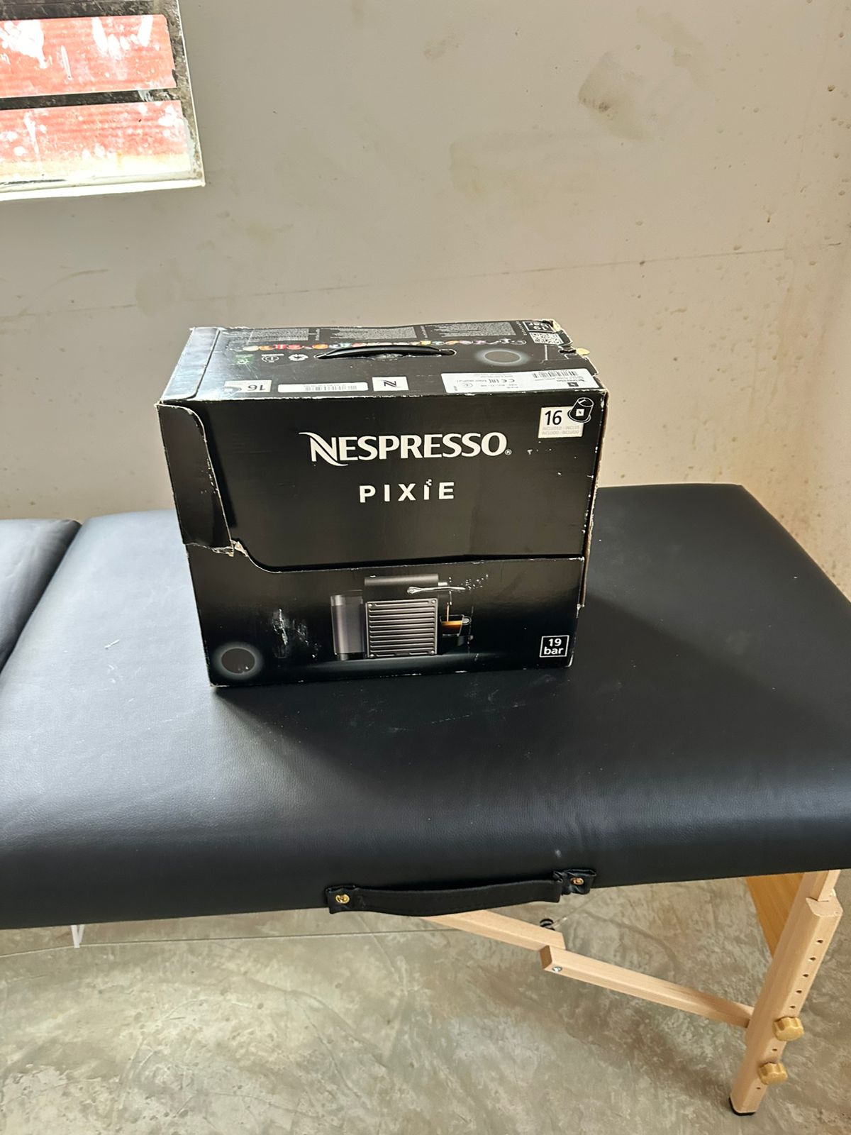 Clean Nespresso Pixie Coffee Maker