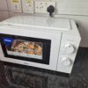 Clean Haier 20L Microwave