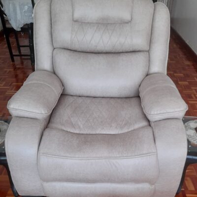 Cream 6 seater semi recliner sofa for sale