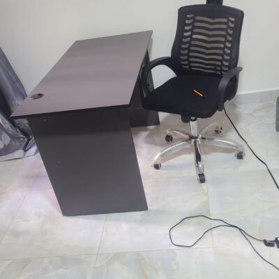 Elegant Office Chair and Office Desk