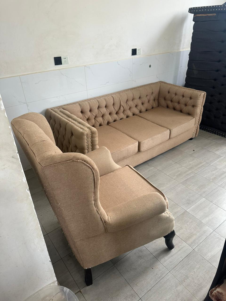 4 Seater Cream Chester Sofa Set