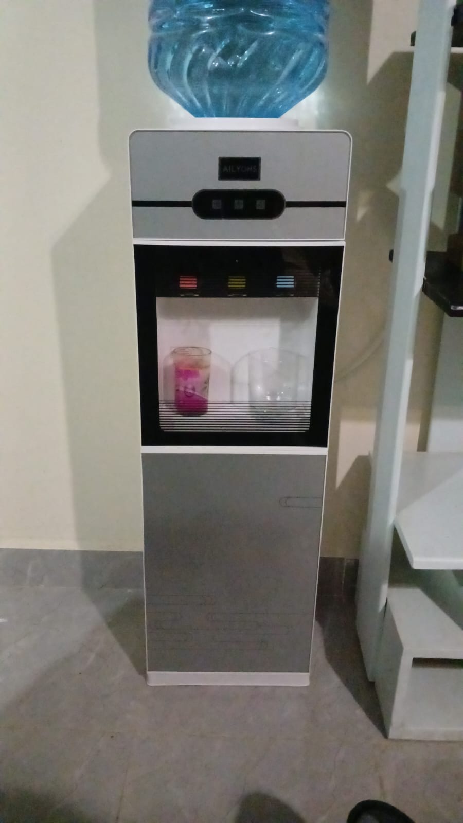 1 Clean Ailyons Water Dispenser 