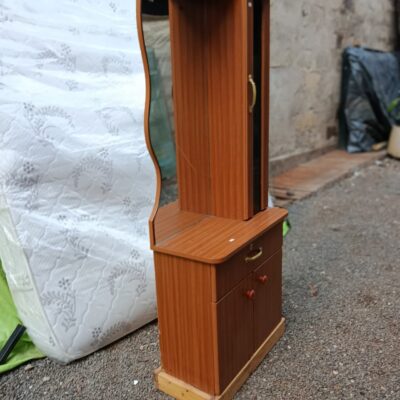 Simple Dressing Table with Mirror
