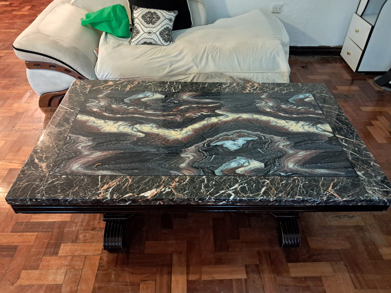 Elegant Marble Top Coffee Table 2 Elegant marble top coffee table